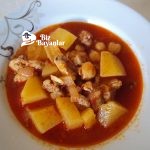 nohutlu patetesli tavuk yemeği