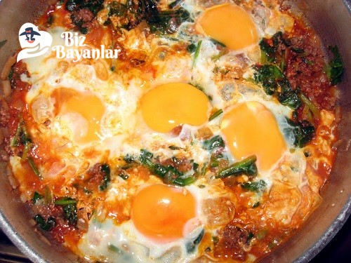 Yumurta Bhurjı tarifi 3
